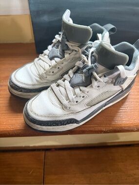 Jordan Kids White and Gray Low-Top Sneakers